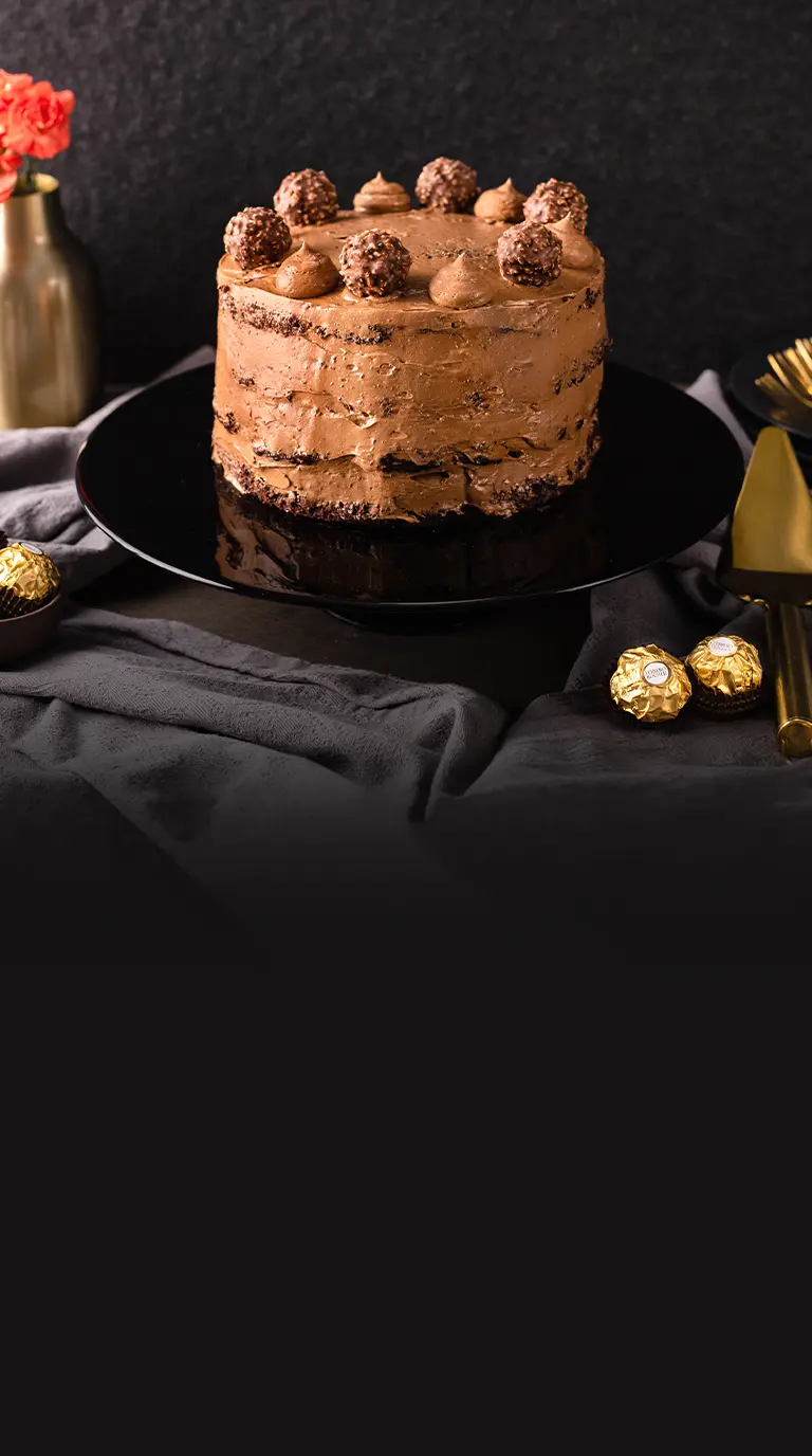 Naked Cake mit Ferrero Rocher